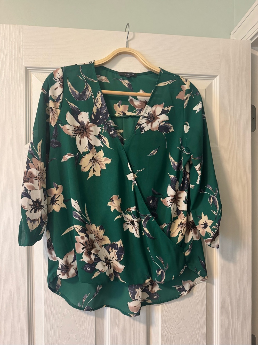 West Kei Emerald Green Floral Wrap Blouse - small